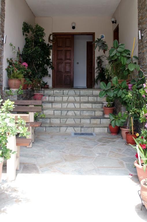 אגיאקמפוס Ioannis Avrades Apartments מראה חיצוני תמונה